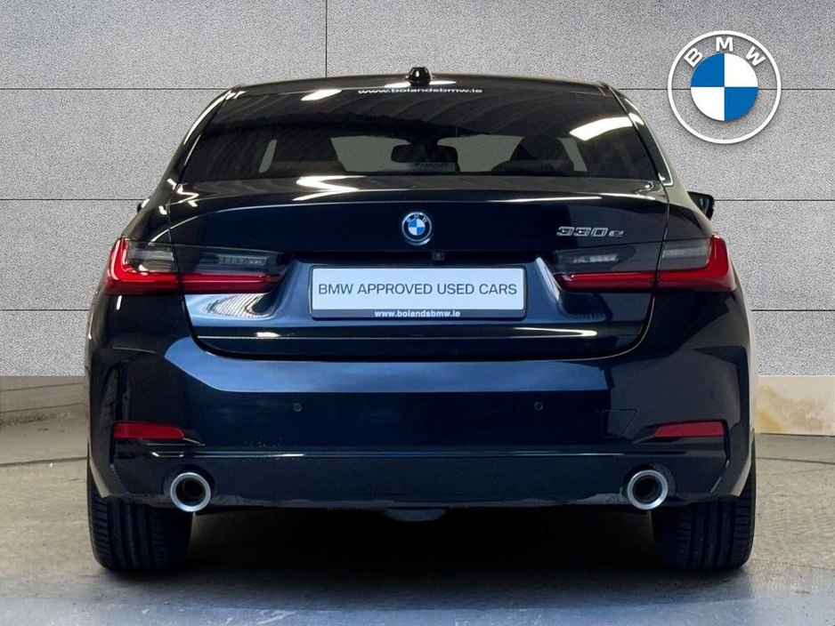 2024 BMW 3 Series 330e Sport Saloon €46,975