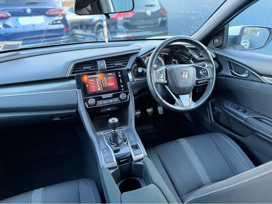 2017 Honda Civic - image 46