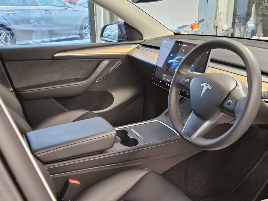 2022 Tesla Model Y Long-Range Dual Motor AWD €29,950