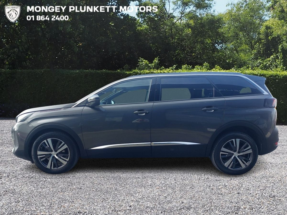 2024 Peugeot 5008 - image 4