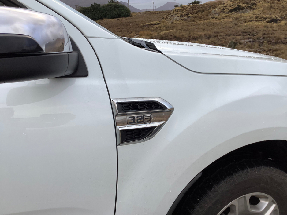 2016 Ford Ranger - image 3