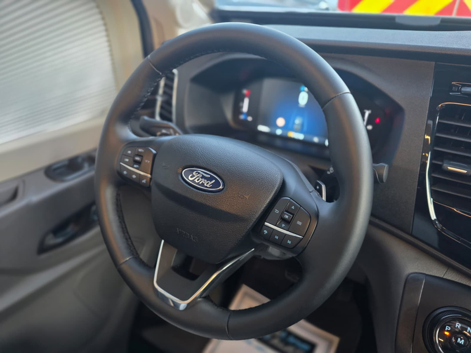 2025 Ford Transit - image 16