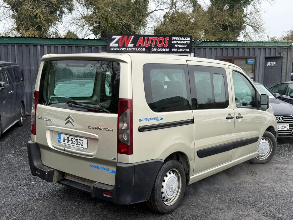 2011 Citroen Dispatch - image 7