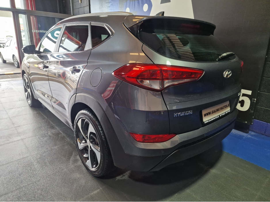 2017 Hyundai Tucson - image 7