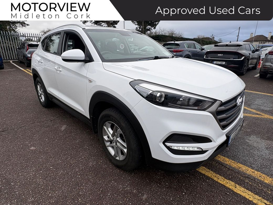 2018 Hyundai Tucson - image 3