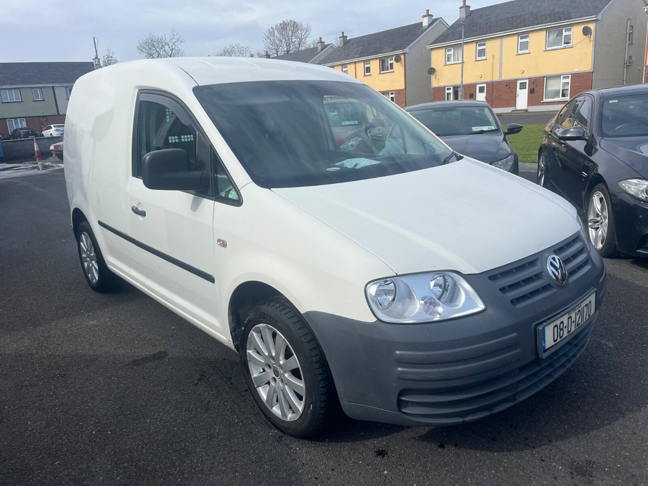 2008 Volkswagen Caddy - image 2