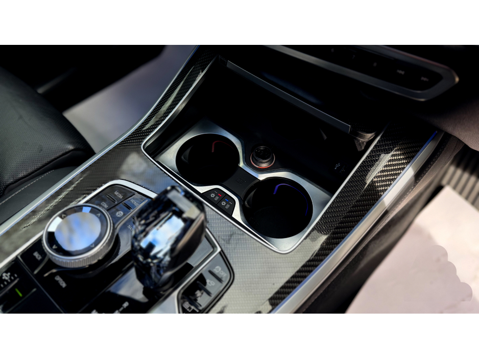 2022 BMW X5 - image 14