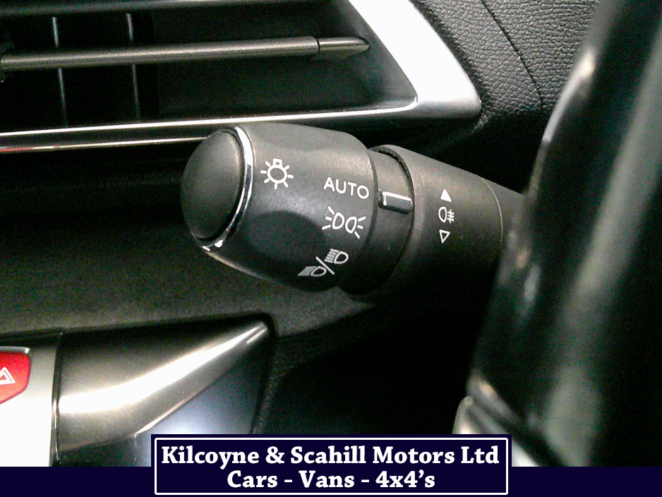 2021 Peugeot 5008 GT BLUEHDI S/S AUTO €30,950