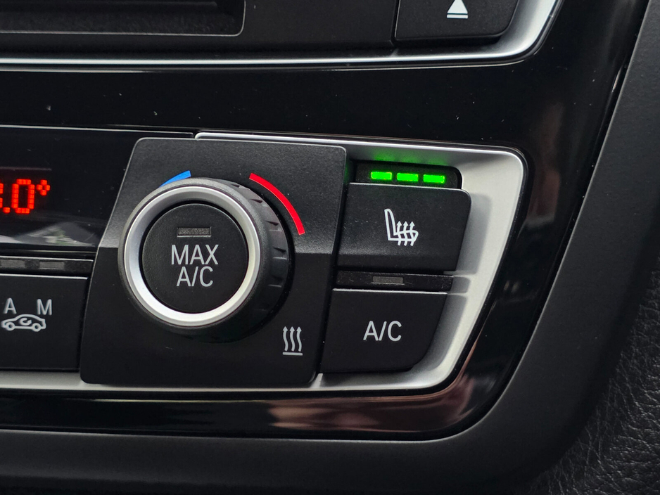 2015 BMW 4 Series - image 29