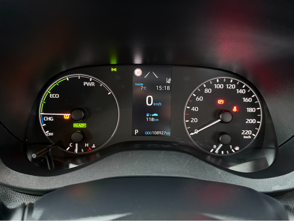 2023 Toyota Yaris 1.5 HYBRID LUNA..rear camera..warranty includedd €16,950