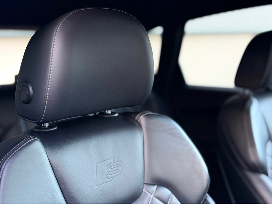 2020 Audi Q5 2.0TFSIE S LINE 50 QTIP 5DR A €29,950