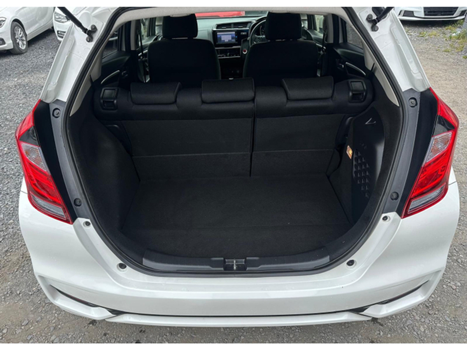 2018 Honda Fit - image 12