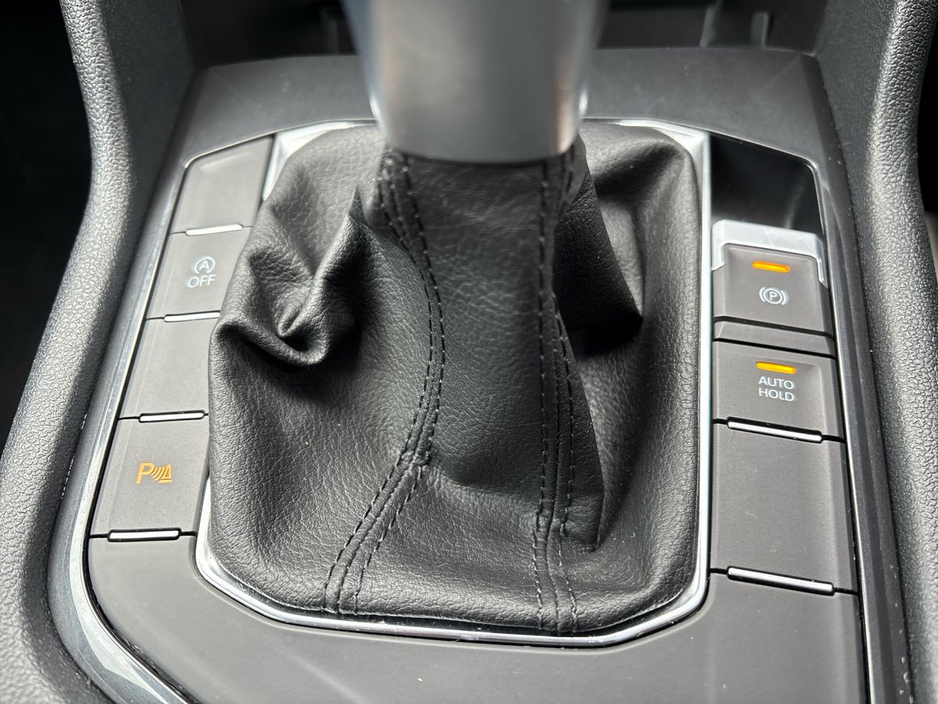 2024 Volkswagen Tiguan - image 21