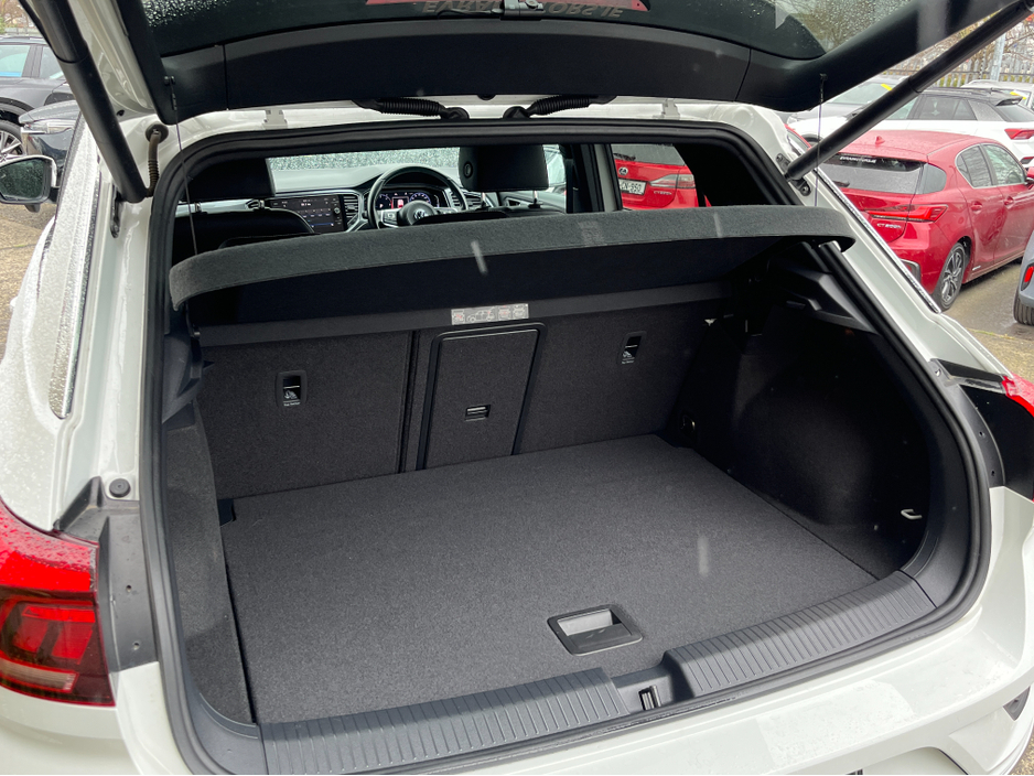 2020 Volkswagen T-Roc - image 8