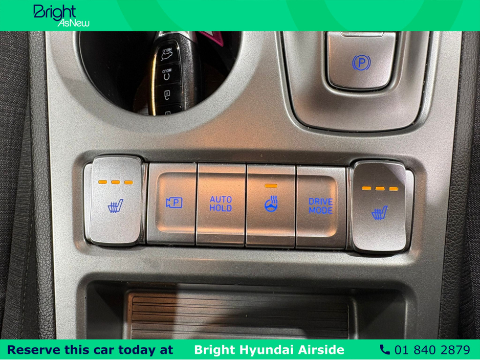 2022 Hyundai Kona - image 22