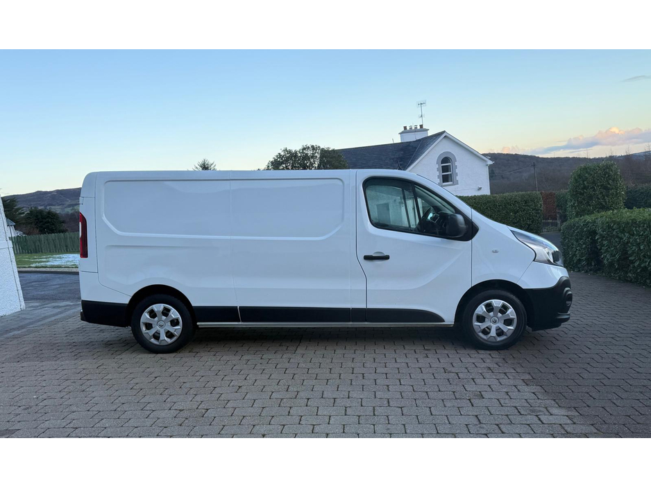 2021 Renault Trafic LL30 B-NESS+ ENERG BUSINESS PLUS ENERGY DCI €15,080