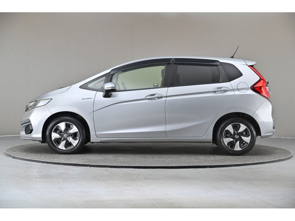 2018 Honda Fit - image 5