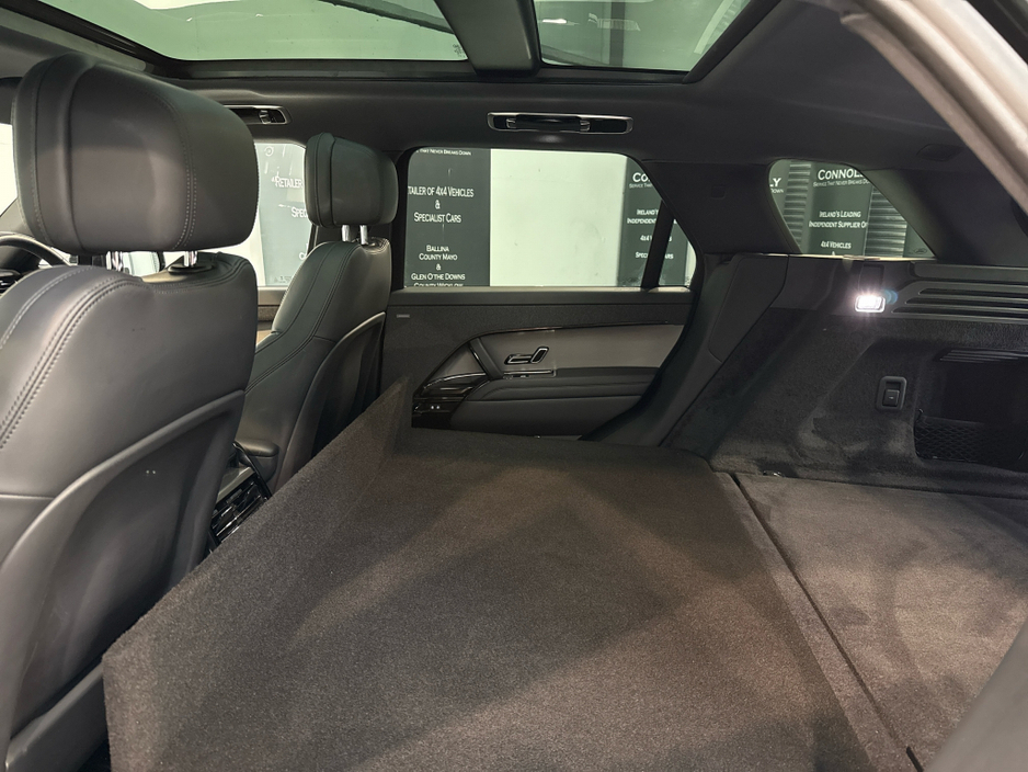 2026 Land Rover Range Rover Sport - image 11