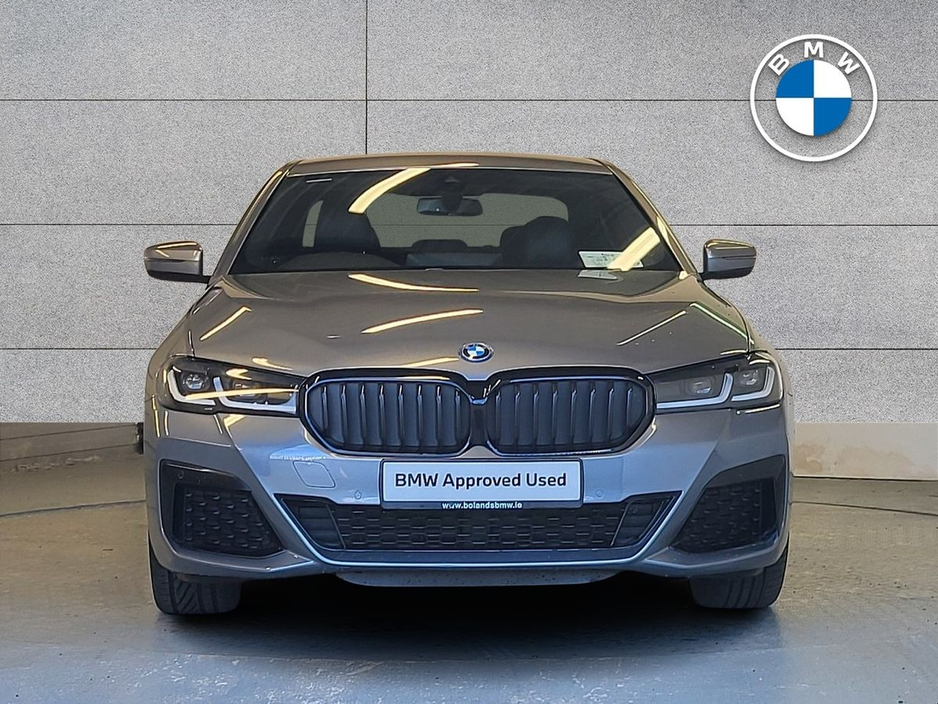 2023 BMW 5 Series - image 16