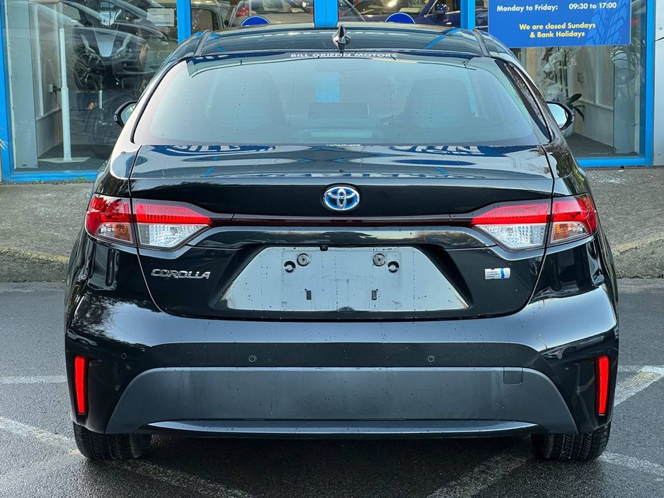 2019 Toyota Corolla ''S'' EDITION 1.8 HYBRID // 16" ALLOYS // REVERSE CAMERA // DIGITAL CLIMATE CONTROL €17,900