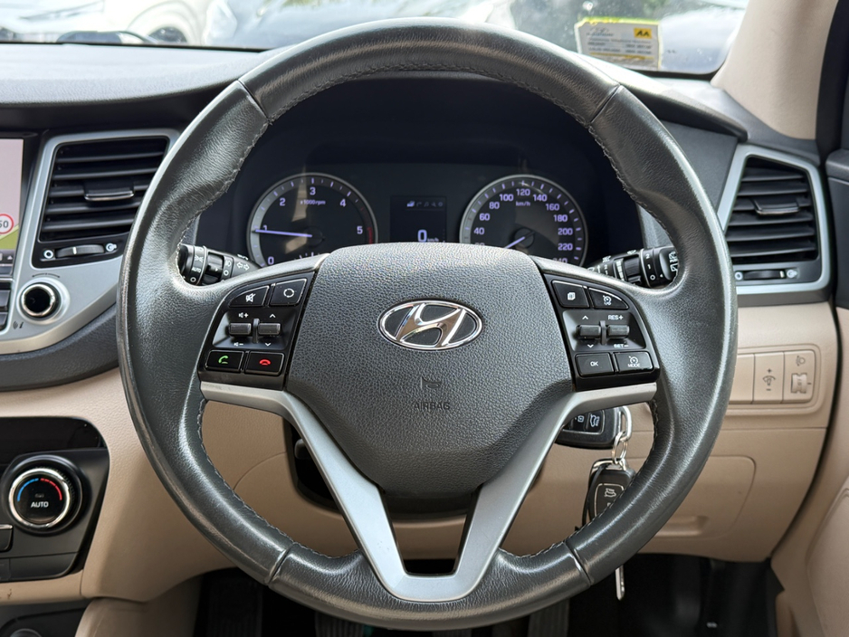 2017 Hyundai Tucson - image 24