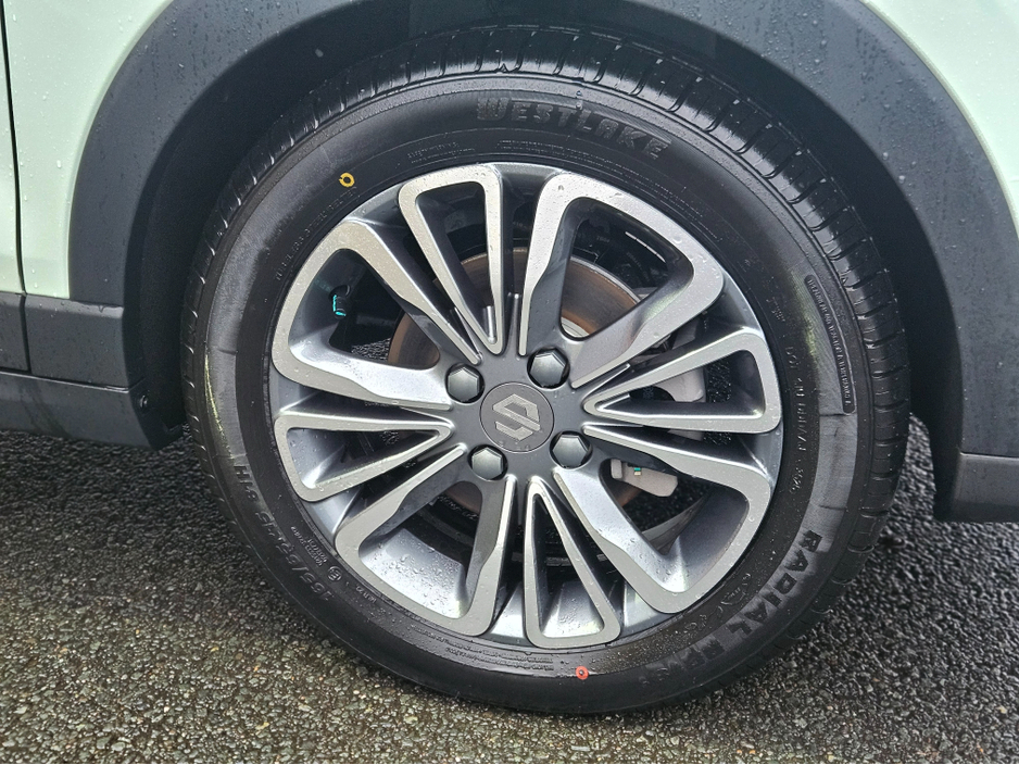 2026 Leapmotor T03 - image 3