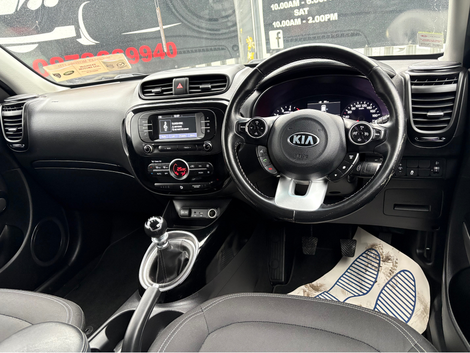 2018 Kia Soul - image 11