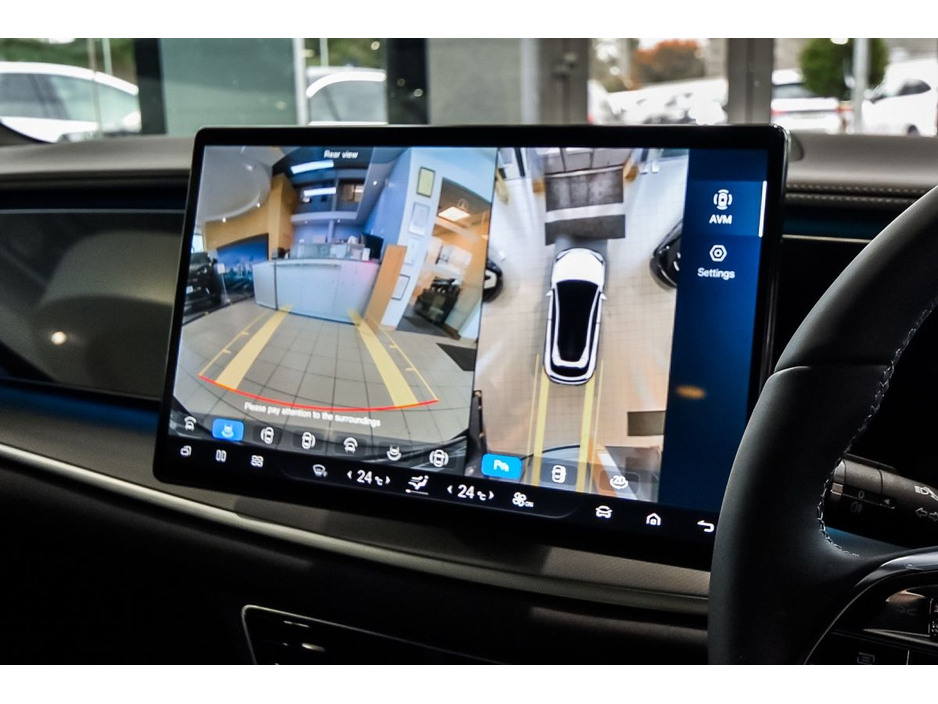 2026 BYD Sealion 7 - image 20