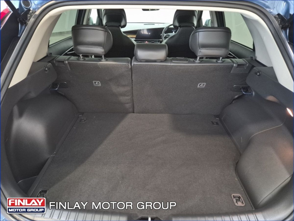 2023 Kia Niro - image 28