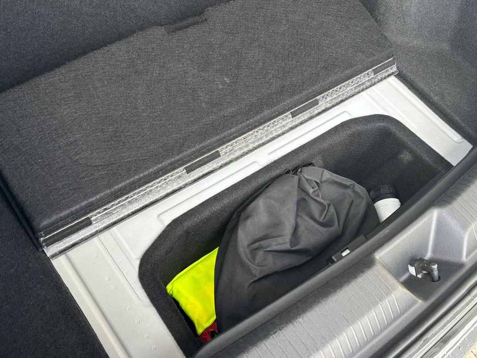 2022 Volkswagen ID.4 GTX 220 KW GTX Business 77KWH 299HP €26,990