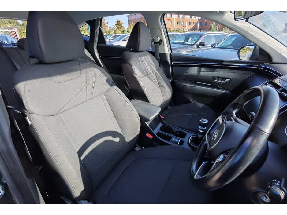 2021 Hyundai Tucson - image 9