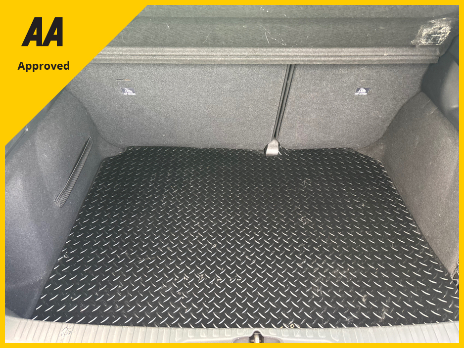 2017 Citroen DS4 ELEGANCE 1.2 PURETECH S/S 5DR GREAT SPEC €9,950