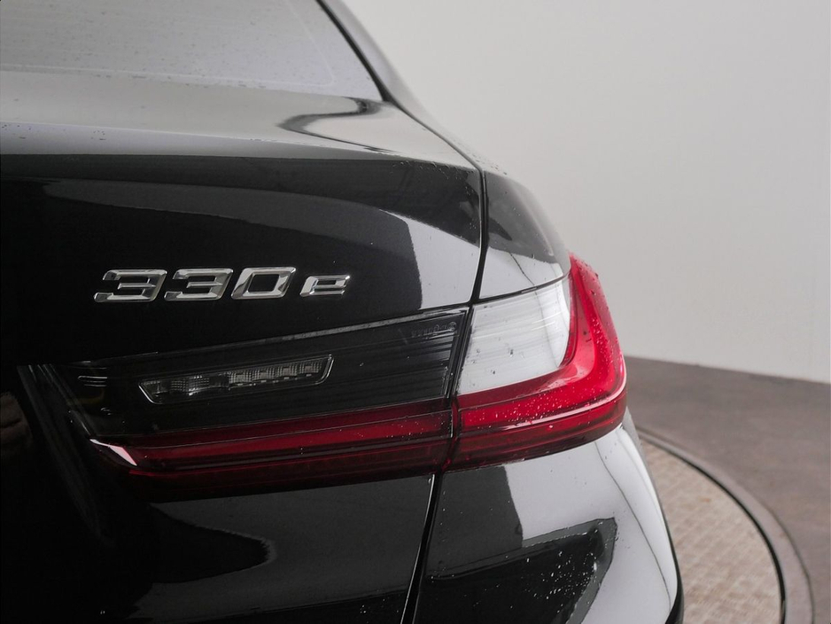 2025 BMW 3 Series 330e M Sport Saloon €52,900