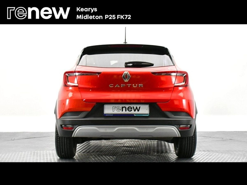2022 Renault Captur - image 10