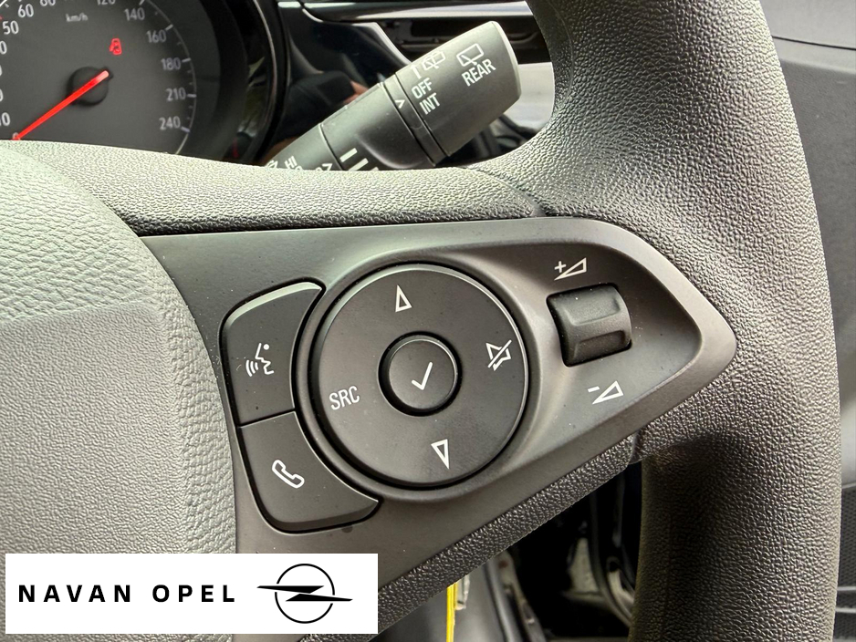 2025 Opel Corsa - image 13