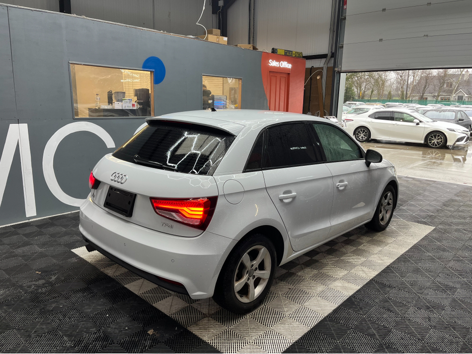 2017 Audi A1 Sportback €14950! 2017 AUDI A1 SPORTBACK TFSI 1.0 AUTOMATIC / CRUISE CONTROL / PARKING AID AND MORE €14,950