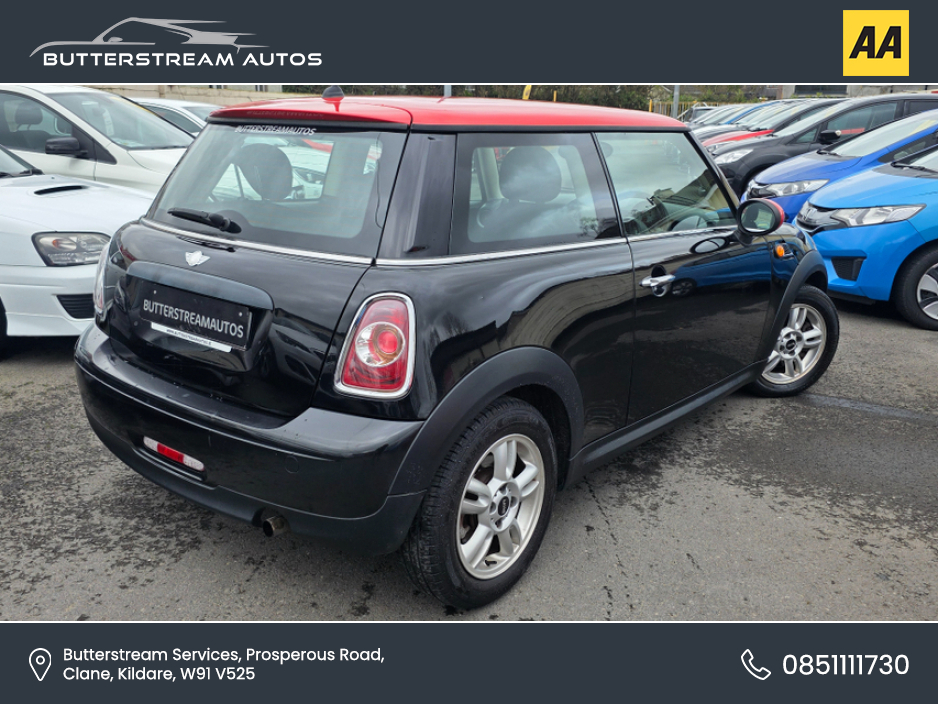 2014 MINI Hatch - image 2