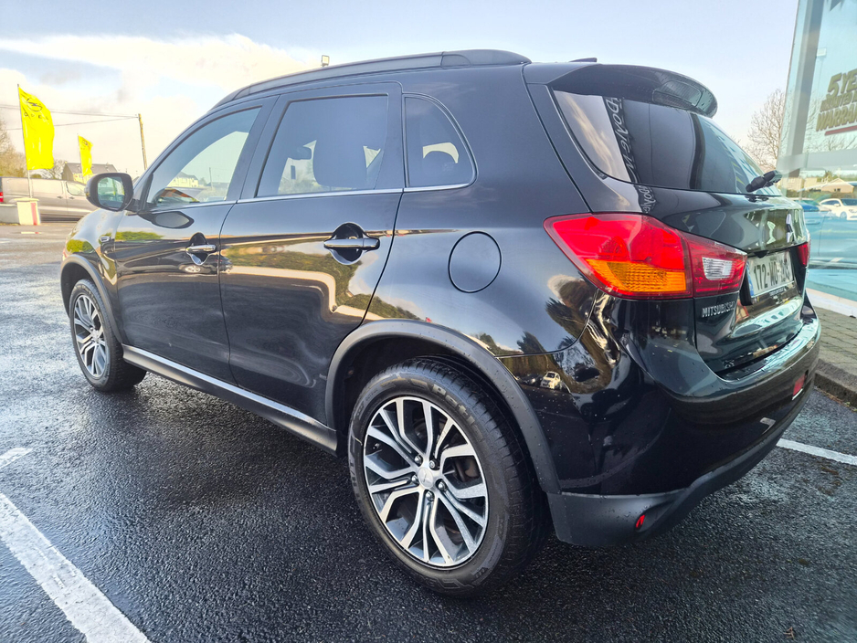 2017 Mitsubishi ASX - image 5