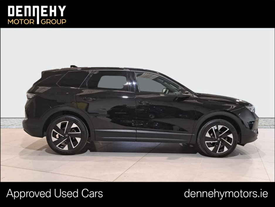 2025 Opel Grandland - image 7