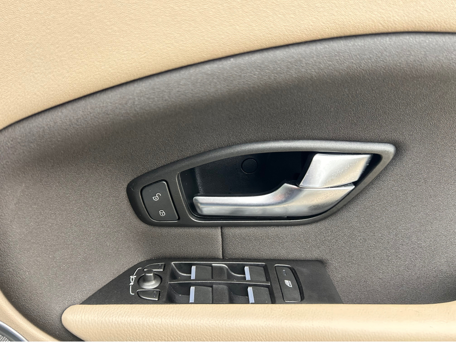 2015 Land Rover Range Rover Evoque MY16 TD4 SE 5DR €12,950