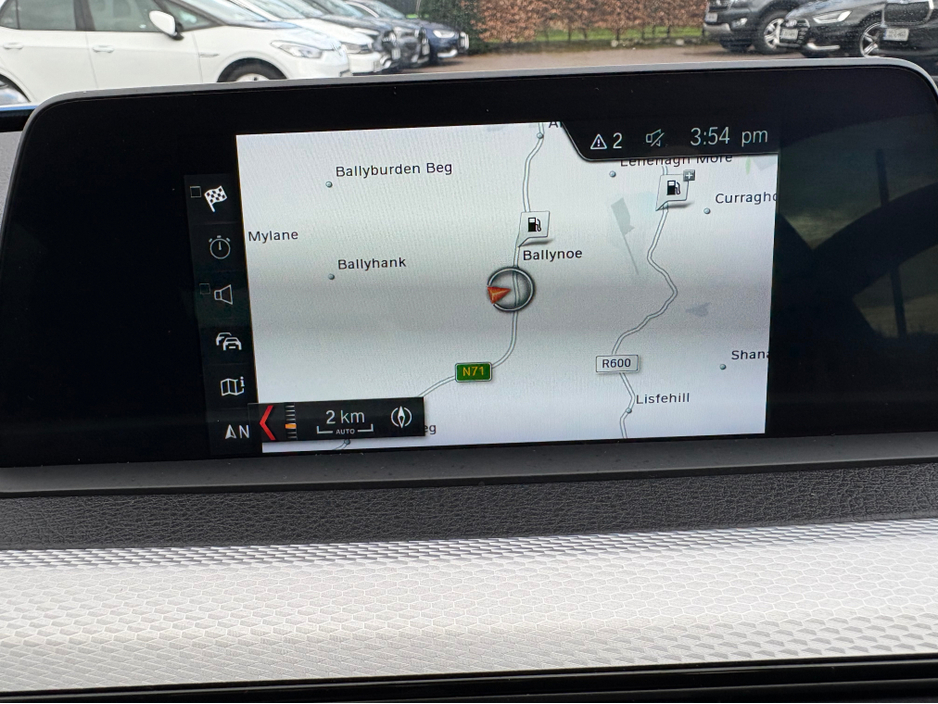 2019 BMW 3 Series - image 23