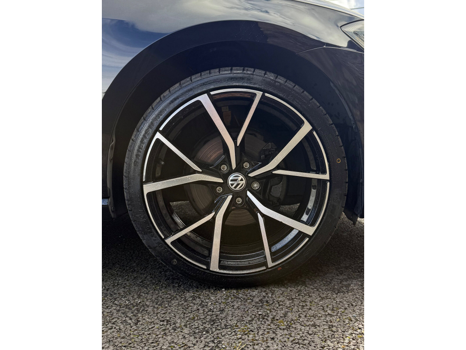 2018 Volkswagen Golf - image 7