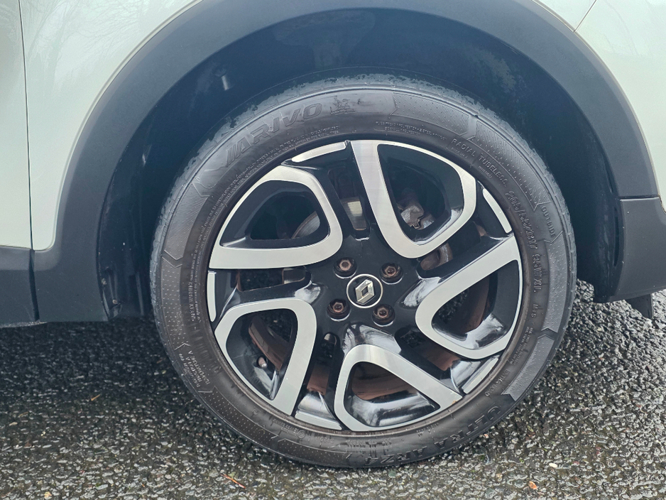 2018 Renault Captur Dynamique NAV TCE 90 P 4DR €9,950