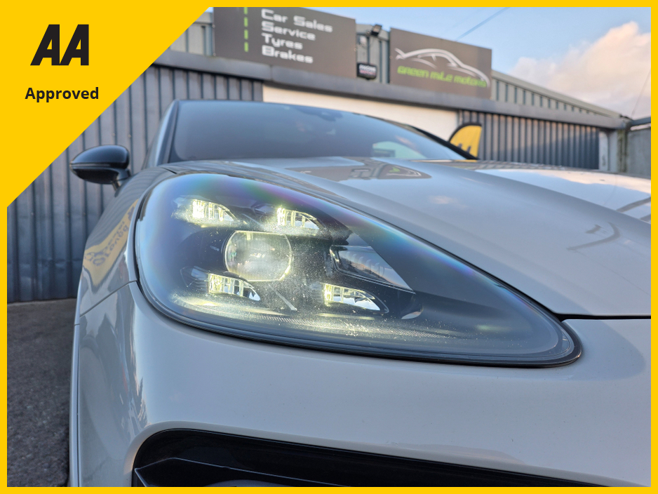 2022 Porsche Cayenne * COUPE * HIGH SPEC €68,900