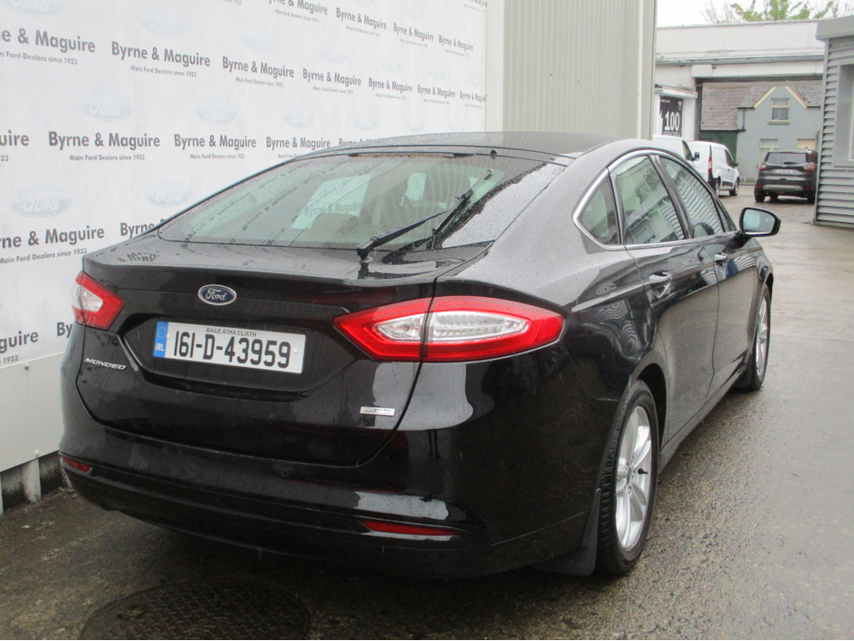 2016 Ford Mondeo - image 21