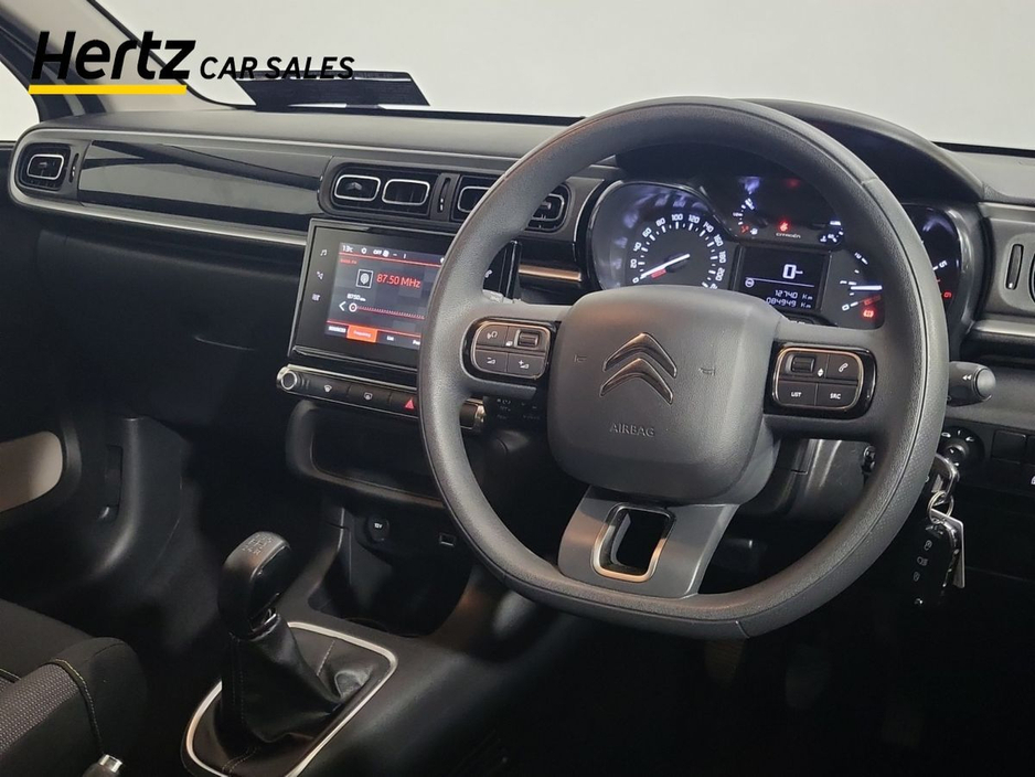 2023 Citroen C3 - image 12