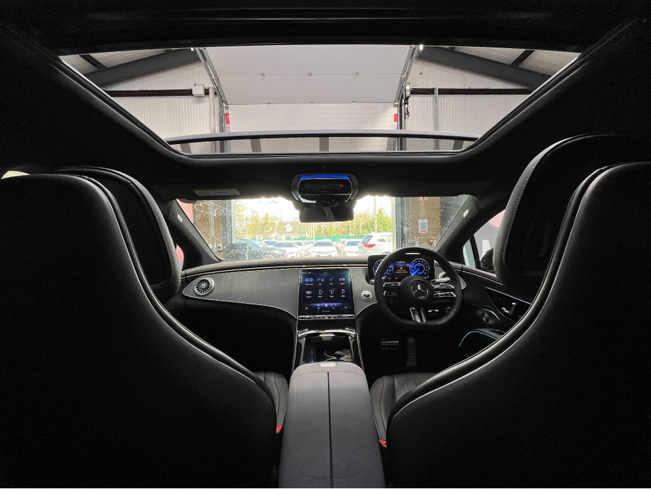 2023 Mercedes-Benz EQS - image 20