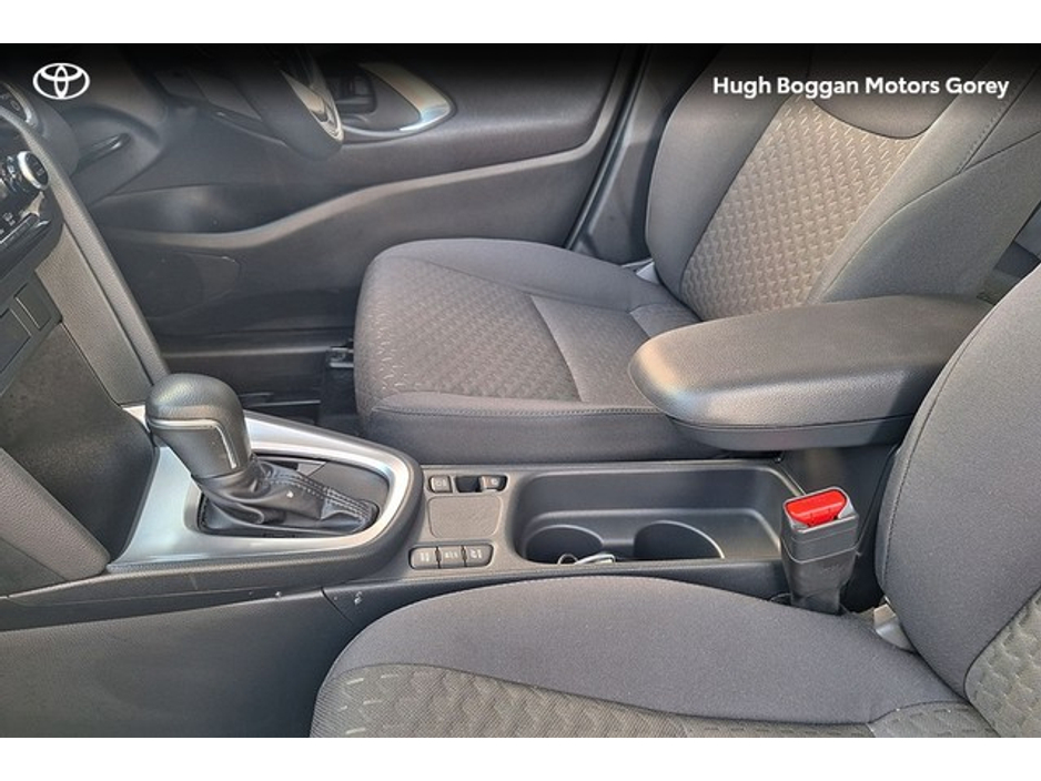 2024 Toyota Yaris Cross LUNA 4DR AUTO €28,950