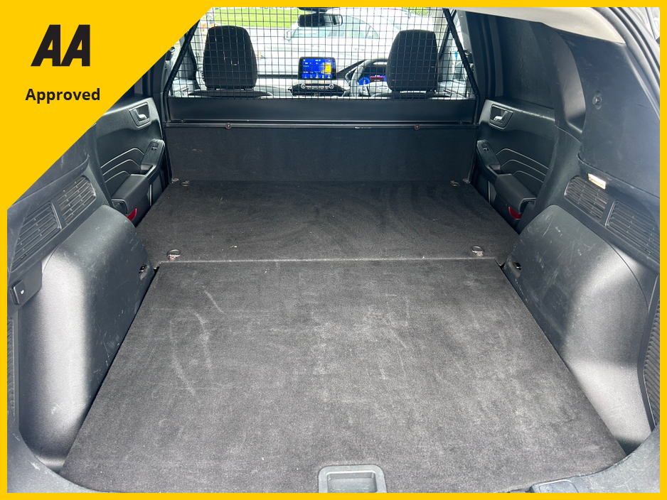 2022 Ford Kuga 2022 FORD KUGA 2.0TDCI TITANIUM 2 SEAT COMMERCIAL €21,950