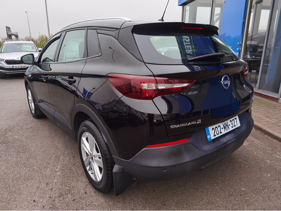 2020 Opel Grandland X - image 6